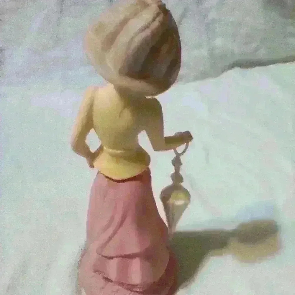 Vintage Avon Collectible On the avenue glass cologne bottle - Picture 2 of 3